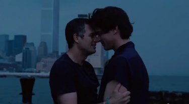 The Normal Heart: Mark Ruffalo e Matt Boner in una scena