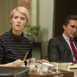 Halt and Catch Fire: Mackenzie Davis e Lee Pace nell'episodio The 214s