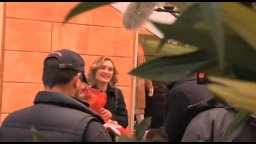 Abbandona Raoul Bova a Via Frattina da solo - Fratelli unici