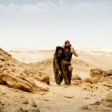 The Cut: Tahar Rahim attraversa il deserto sorretto da un uomo