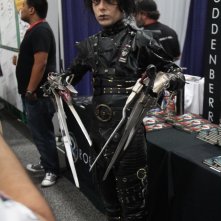 Comic-Con 2014: un cosplayer impersona Edward Mani di forbice