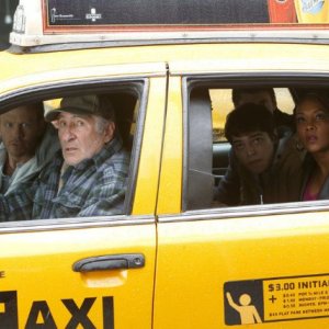 Sharknado 2: Vivica A. Fox, Ian Ziering e Dante Palminteri in una scena