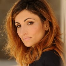 Un primo piano di Paola Lavini