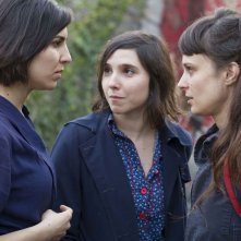 The Princess of France: Romina Paula con Laura Paredes e Agustina Muñoz in una scena del film