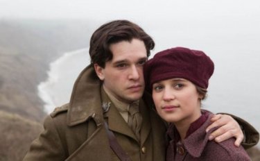 Testament Of Youth: Kit Harington e Alicia Vikander nella prima immagine dal film