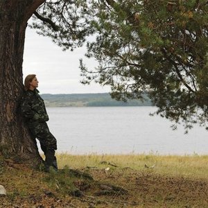 Irina Ermolova in una scena di The Postman's White Nights