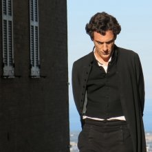 Elio Germano ne Il giovane favoloso