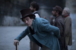 Il giovane favoloso: Elio Germano nei panni di Giacomo Leopardi in una scena