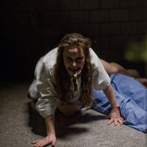 Liberaci dal male: un'agghiacciante scena dell'horror