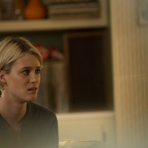 Halt and Catch Fire: Mackenzie Davis nell'episodio 1984