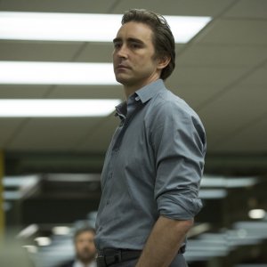 Halt and Catch Fire: Lee Pace in un momento dell'episodio 1984