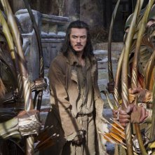 Luke Evans è Bard l'Arciere in una scena di Lo Hobbit - La battaglia delle cinque armate
