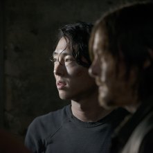 The Walking Dead: Steven Yeun e Norman Reedus nella premiere della stagione 5