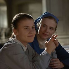 Mary’s Story: Isabelle Carré con Ariana Rivoire in una scena del film