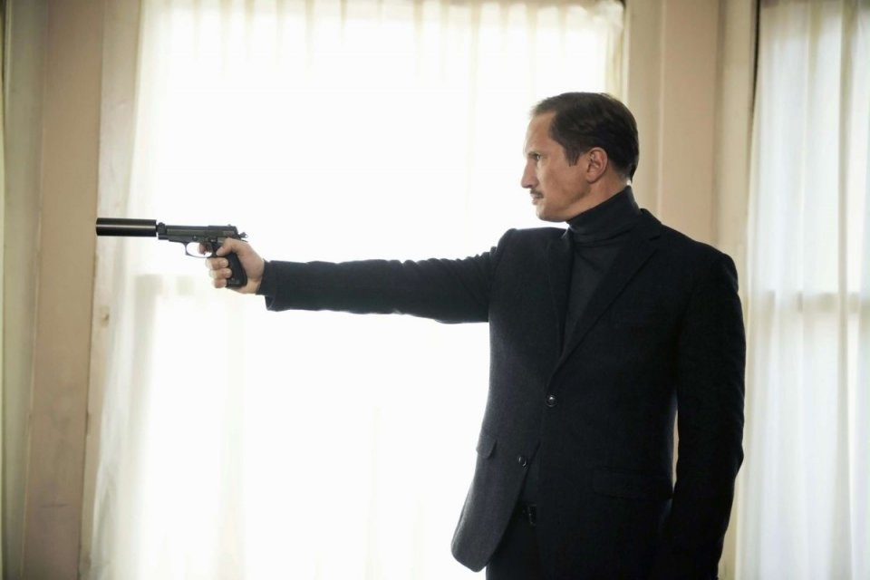 Benno Fürmann in una scena di A Hitman’s Solitude Before the Shot