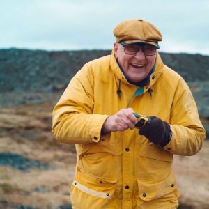 Land Ho!: Earl Lynn Nelson sghignazza in una scena del film