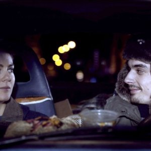 Pause: Baptiste Gilliéron in una scena con Julia Faure