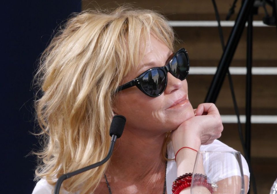 Melanie Griffith con gli occhiali da sole a Locarno 2014