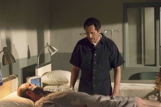 The Bridge: Demian Bichir nell'episodio Eye of the Deep