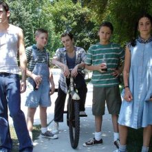 Una scena di La ragazza della porta accanto