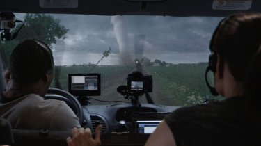 Into the Storm: cacciatori di tornado alle prese con la forza della Natura