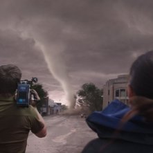 Into the Storm: cacciatori di tornado in una scena del film