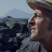 Sul vulcano: Matteo, uno dei protagonisti del documentario, in una scena