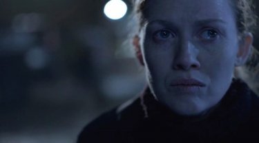 The Killing Mireille Enos in una scena dell'episoiod Dream Baby Dream della quarta stagione dello show