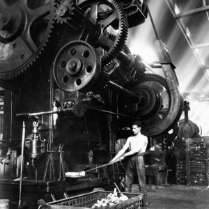 La Zuppa del Demonio: Fiat, pressa Hamilton, 1934 al Lingotto di Torino