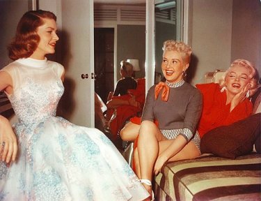 Come sposare un milionario: Marilyn Monroe insieme a Betty Grable e Lauren Bacall