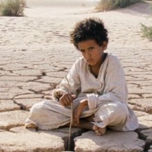 Theeb: Jacir Eid in una scena del film