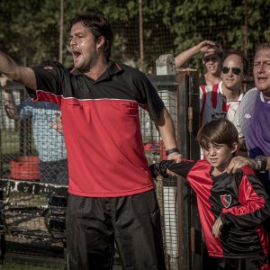 Messi: una scena del film di Álex de la Iglesia