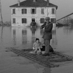 9X10 Novanta: un'affascinante immagine del documentario