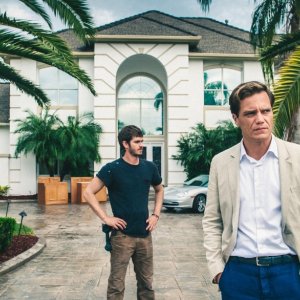 Andrew Garfield e Michael Shannon in 99 Homes