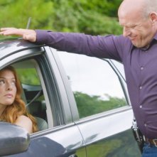 Under the Dome: Rachelle Lefevre e Dean Norris nell'episodio Awakening