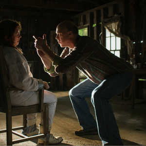 The Leftovers: Justin Theroux in una scena dell'episodio Cairo