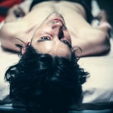 La vita oscena: Clement Metayer nei panni di Andrea in una scena del film