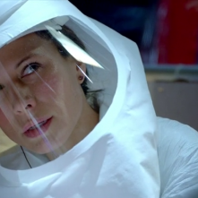 The Last Ship: un'mmagine di Rhona Mitra nell'episodio Trials