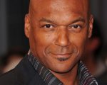 Arrow: Colin Salmon dice addio alla serie?