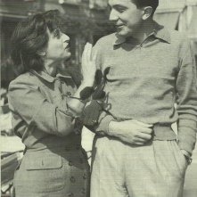 Anna Magnani con Giulio Andreotti in una scena del documentario Giulio Andreotti - Il cinema visto da vicino