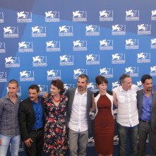 Venezia 2014: foto di gruppo per il cast di Anime nere al photocall
