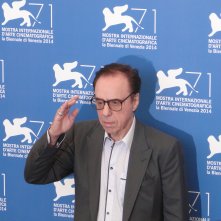 Venezia 2014: Peter Bogdanovich saluta al photocall di She's Funny That Way