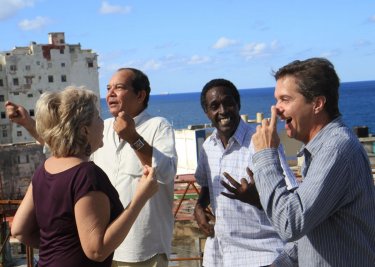Ritorno a l'Avana: una scena di gruppo tratta dal film