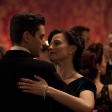 Fleming - Essere James Bond: Laura Pulver e Dominic Cooper nella mini serie