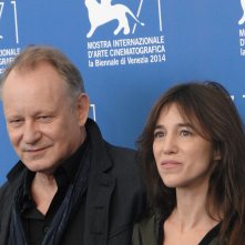 Nymphomaniac Volume II: Stellan Skarsgård con Charlotte Gainsbourg al photocall di Venezia 2014