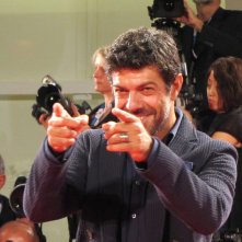 Senza nessuna pietà a Venezia 2014 - Favino sul red carpet