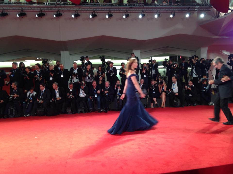 Cristiana Capotondi sul red carpet di Venezia 2014