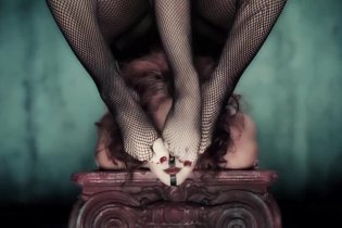 Teaser - American Horror Story: Freak Show - Head to Toe