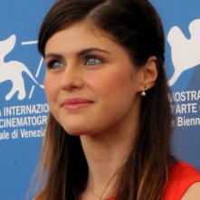 Burying the Ex: la bella Alexandra Daddario a Venezia 2014