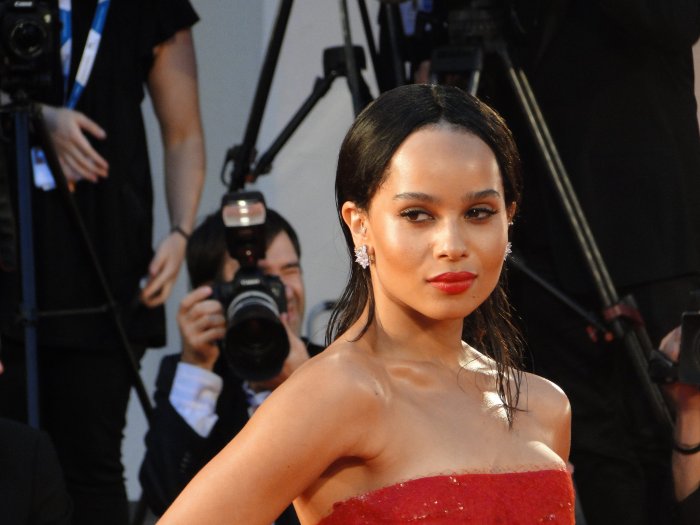 The Batman, Zoë Kravitz attacca Hulu per un post scomodo sulla sua relazione: 'Siete sgradevoli'